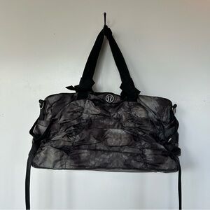 Lululemon Destined for Greatness Duffel
Deep Coal Creekside Camo